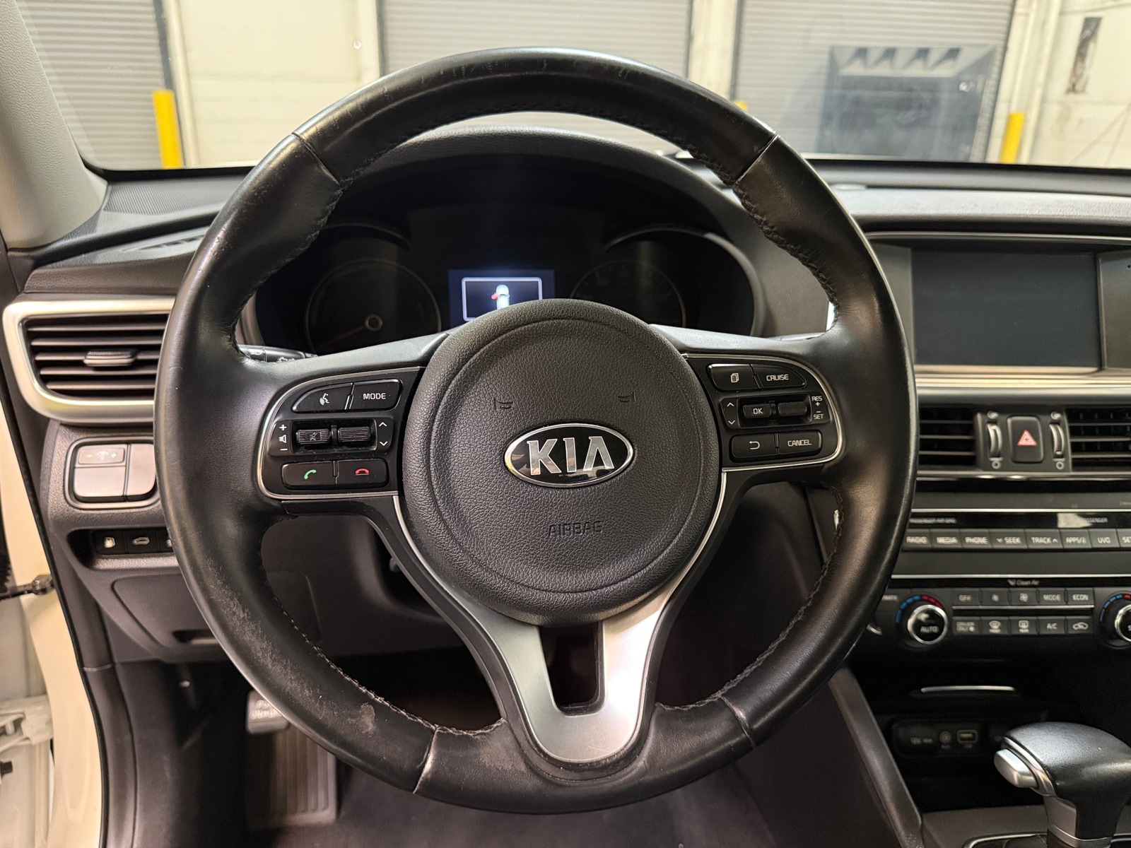 Thumbnail: 2018 Kia Optima - 5