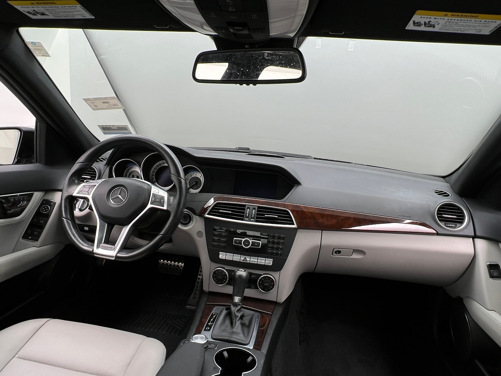 Thumbnail: 2014 Mercedes-Benz C-Class - 2