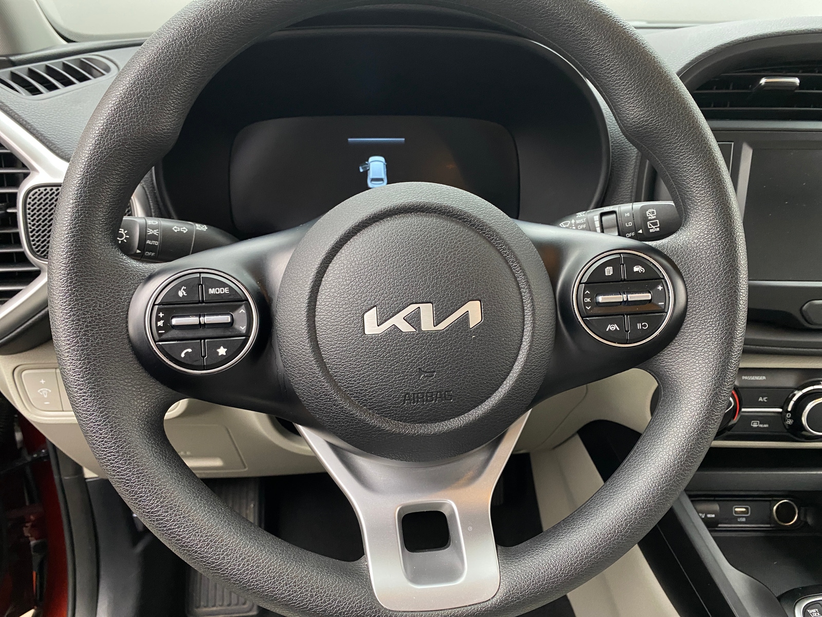 Thumbnail: 2023 Kia Soul - 5