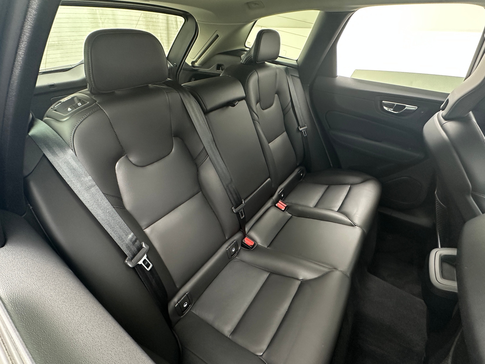 Thumbnail: 2024 Volvo XC60 - 5