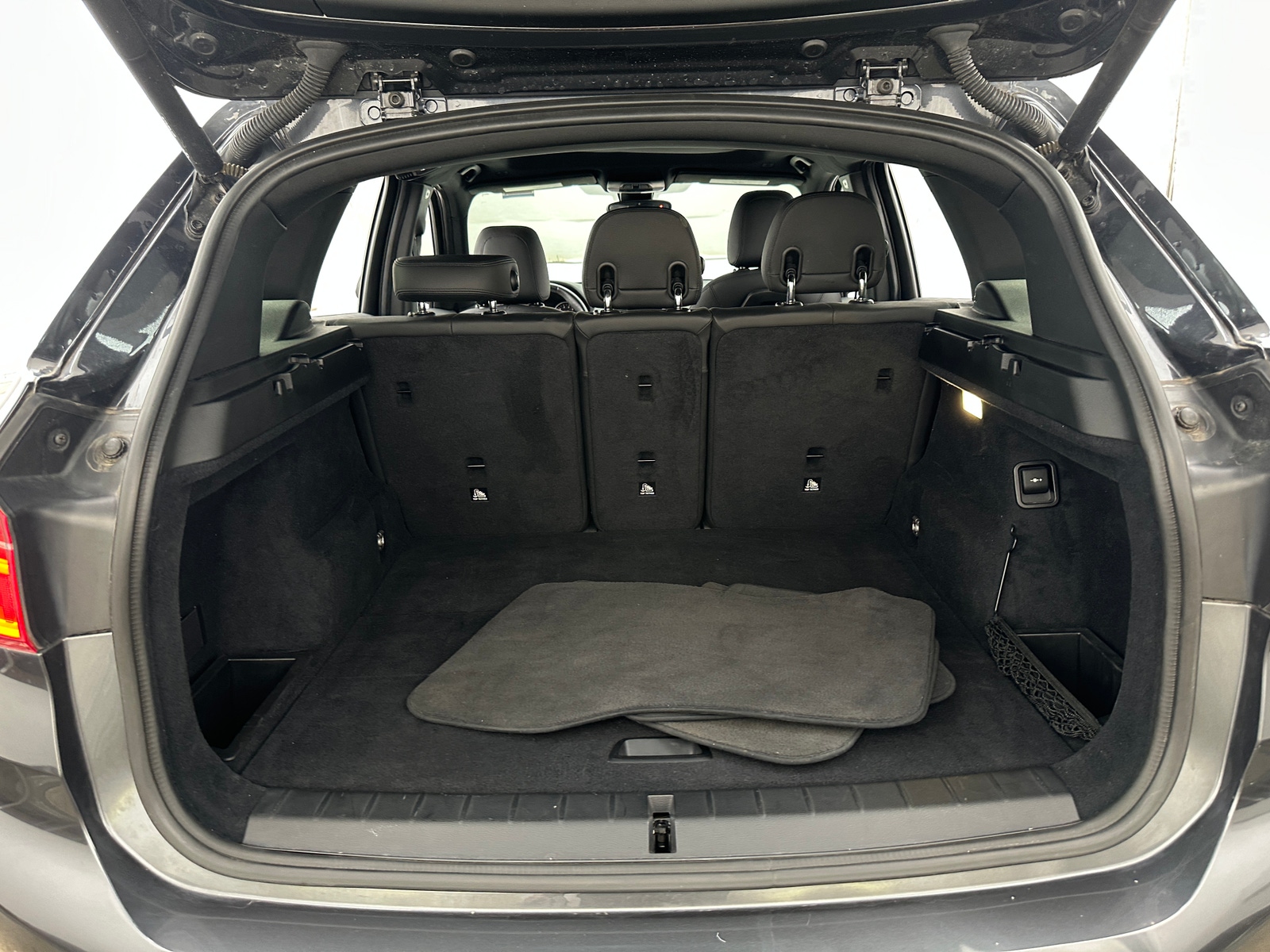 Thumbnail: 2016 BMW X1 - 6