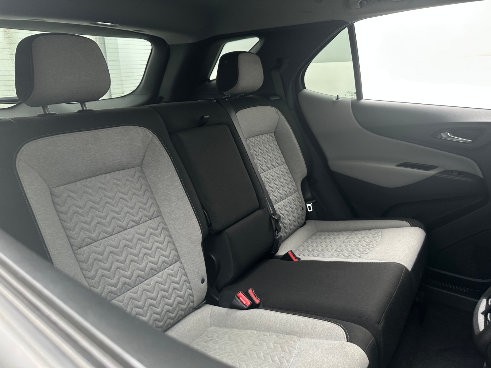 Thumbnail: 2022 Chevrolet Equinox - 6
