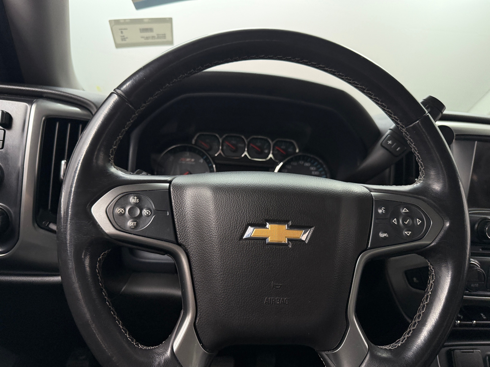 Thumbnail: 2018 Chevrolet Silverado 1500 - 5