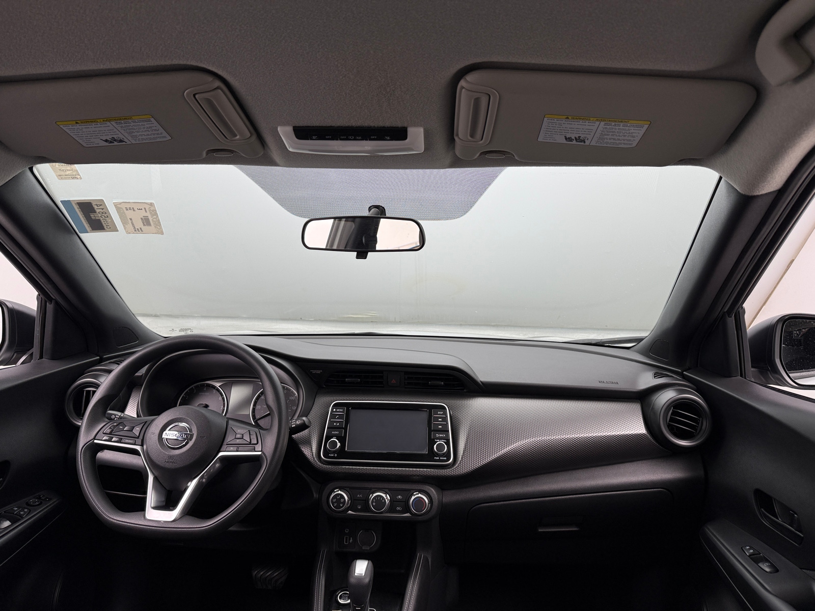 Thumbnail: 2018 Nissan Kicks - 3
