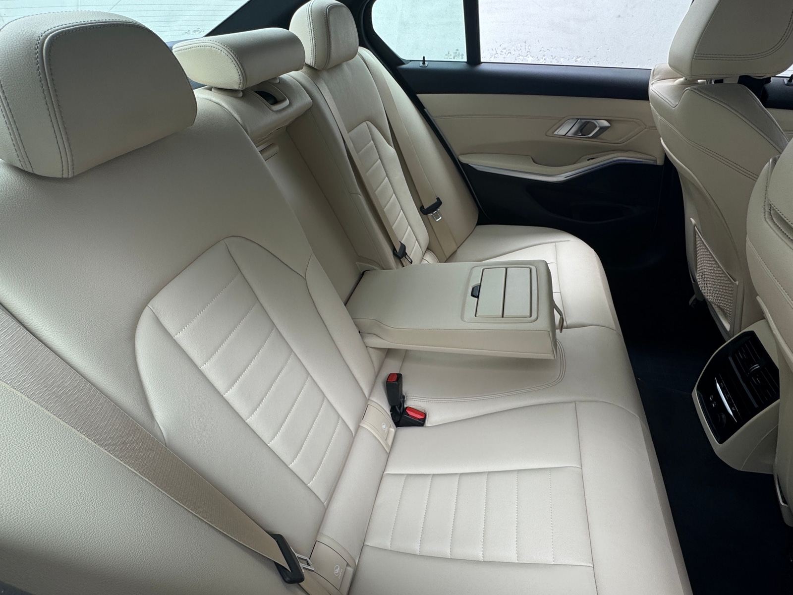 Thumbnail: 2019 BMW 3 Series - 5