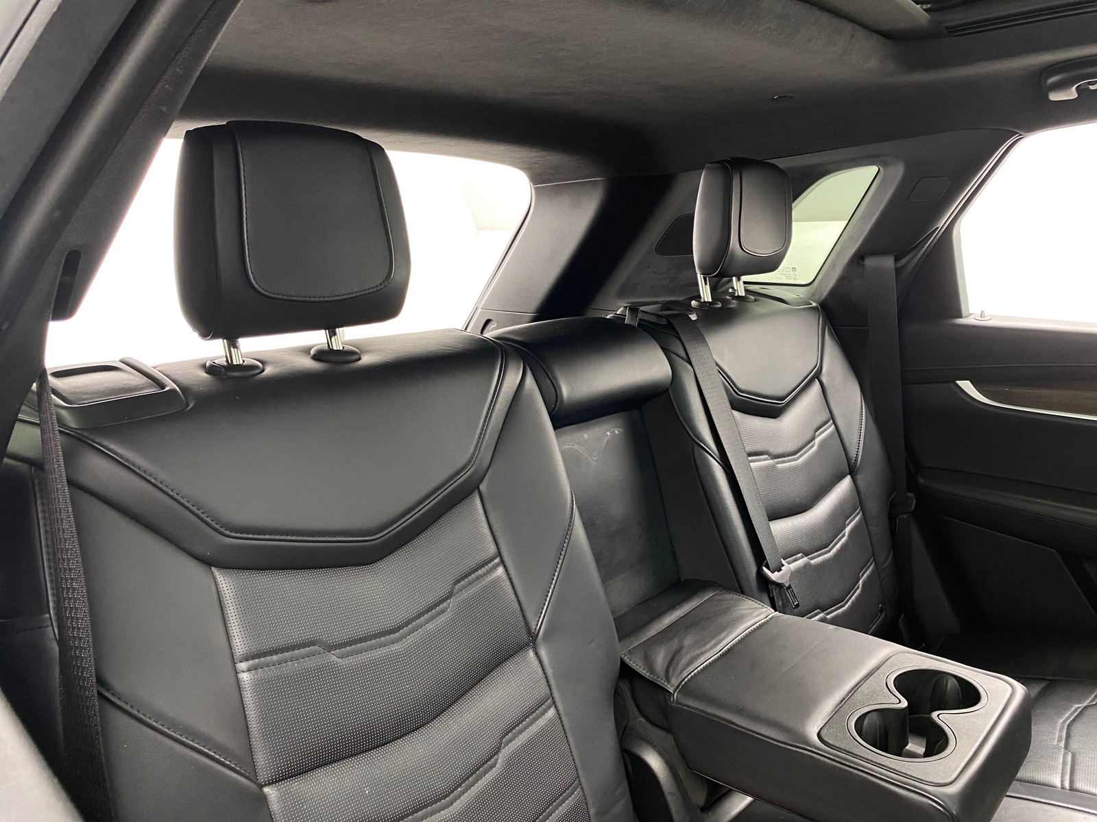Thumbnail: 2017 Cadillac XT5 - 5