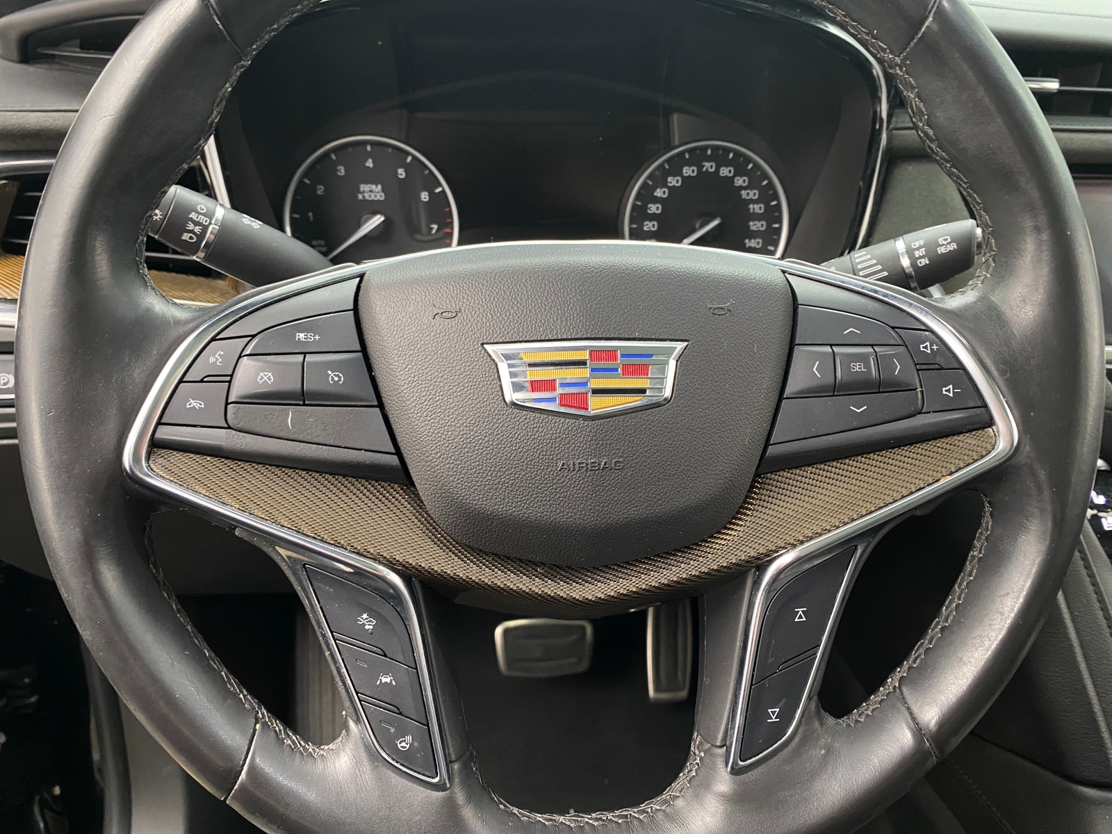 Thumbnail: 2017 Cadillac XT5 - 4