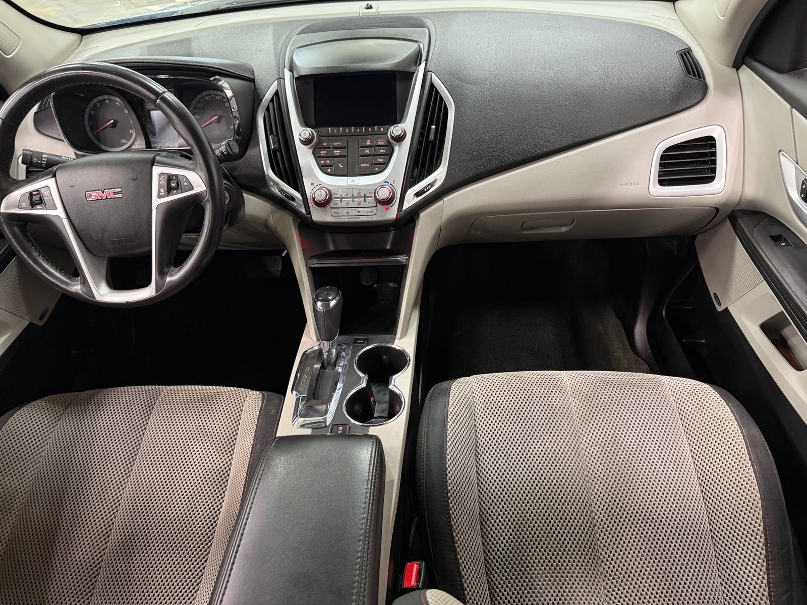 Thumbnail: 2017 GMC Terrain - 3