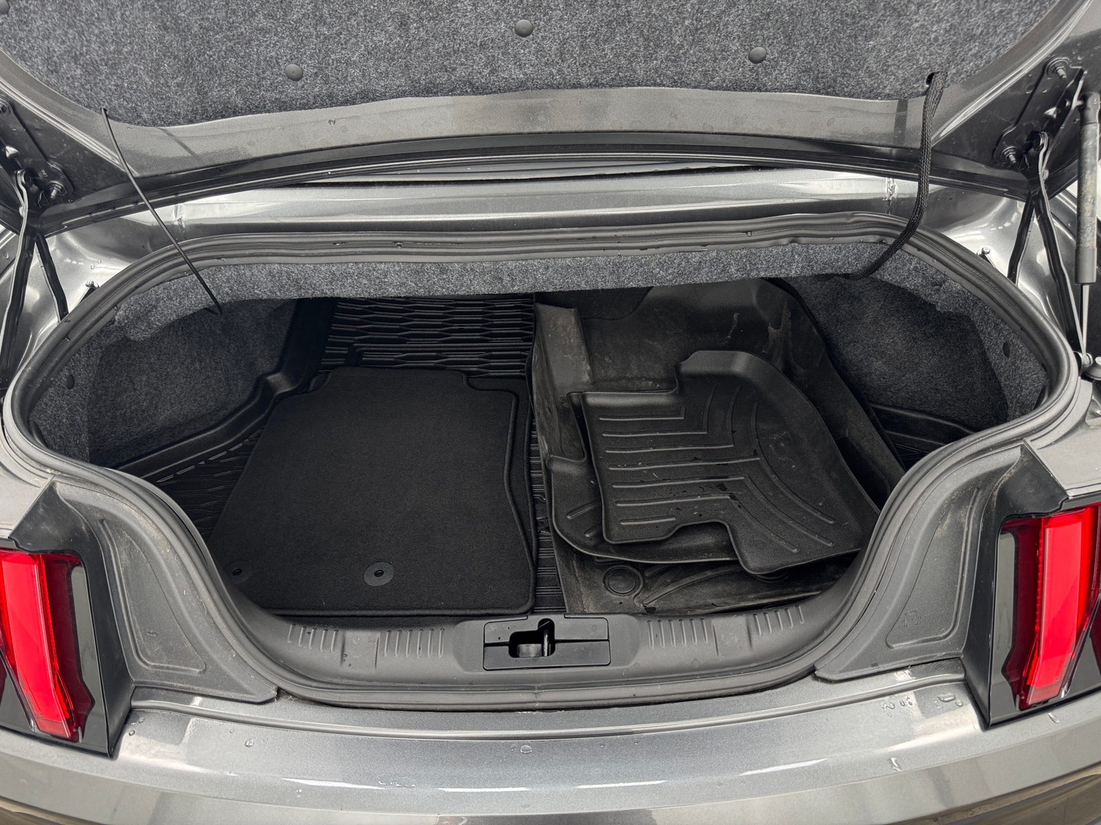 Thumbnail: 2020 Ford Mustang - 6