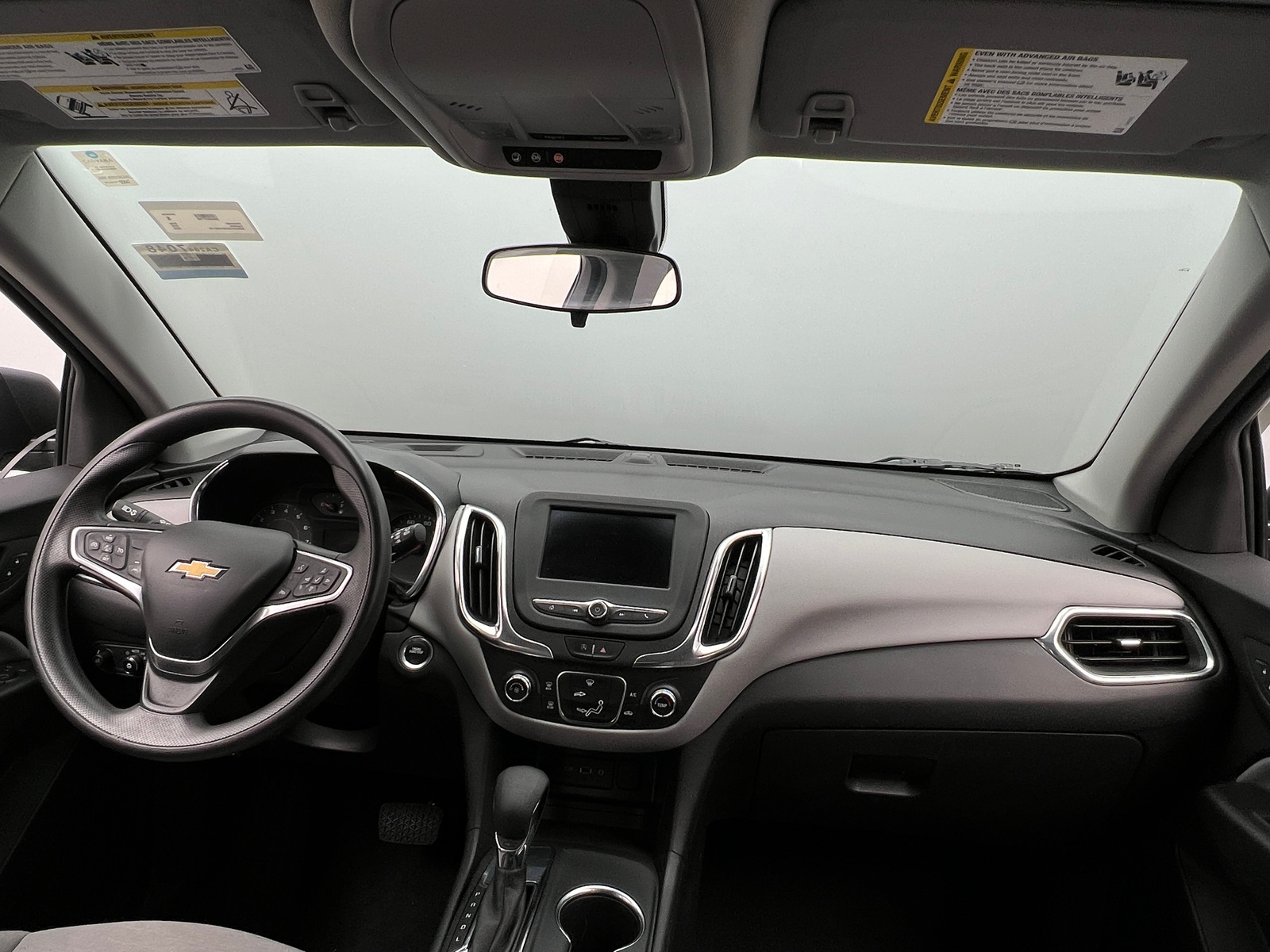 Thumbnail: 2023 Chevrolet Equinox - 3