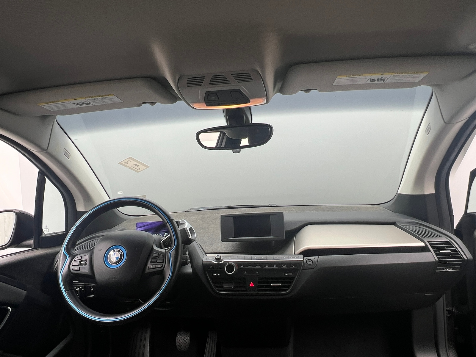 Thumbnail: 2018 BMW i3 - 3