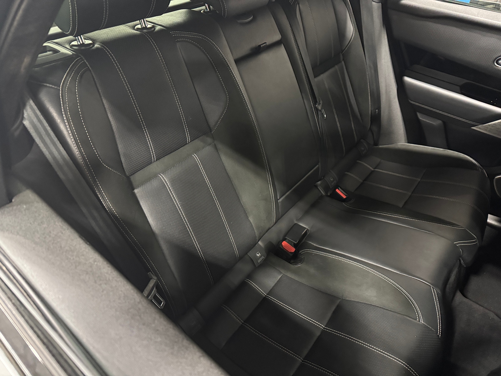 Thumbnail: 2019 Land Rover Range Rover Velar - 5