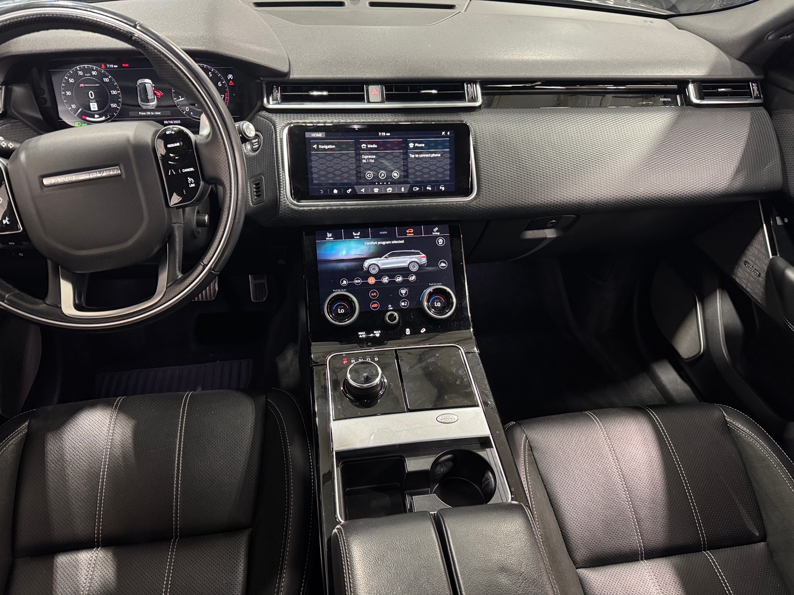 Thumbnail: 2019 Land Rover Range Rover Velar - 2