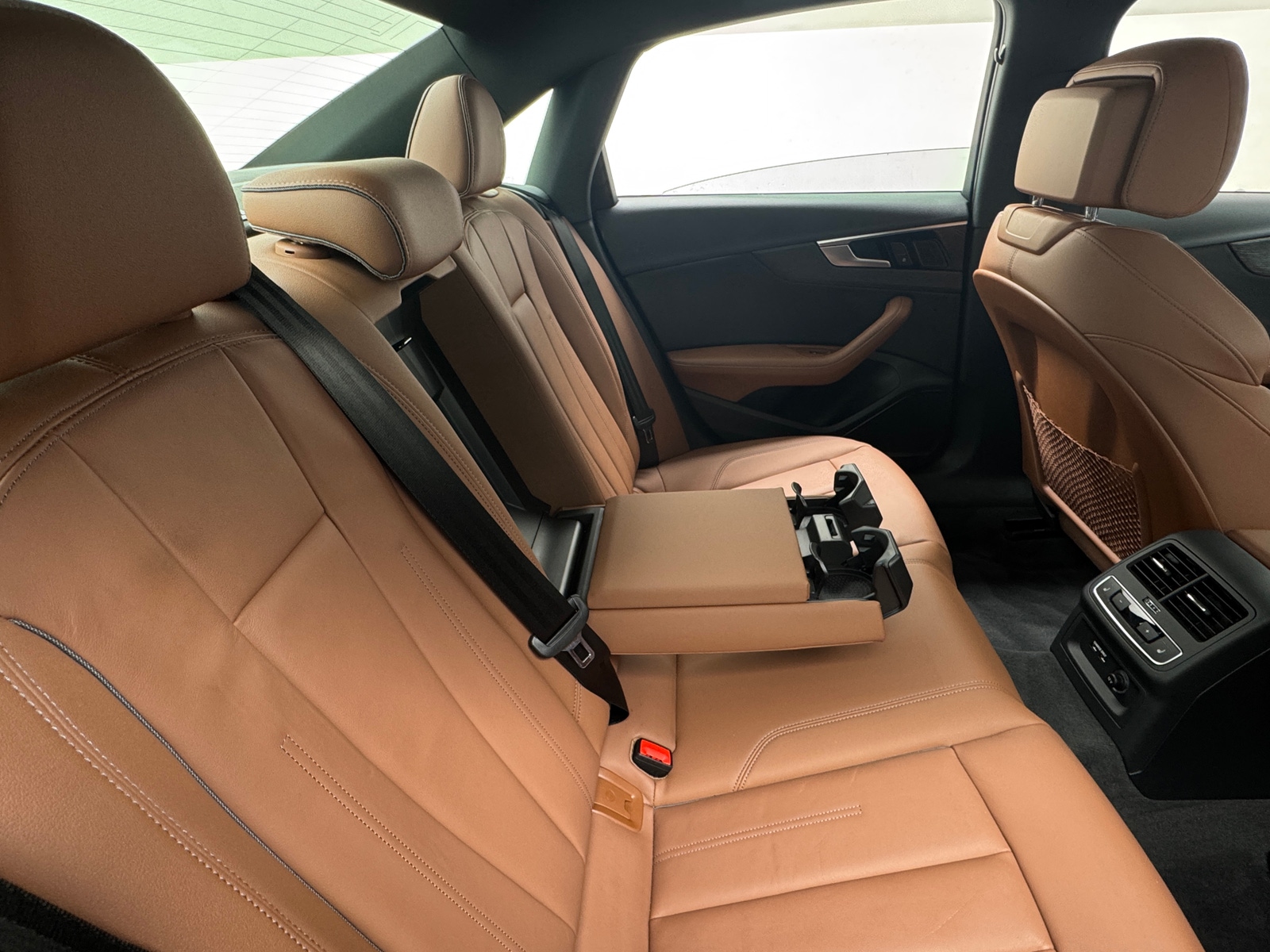 Thumbnail: 2020 Audi A4 - 5