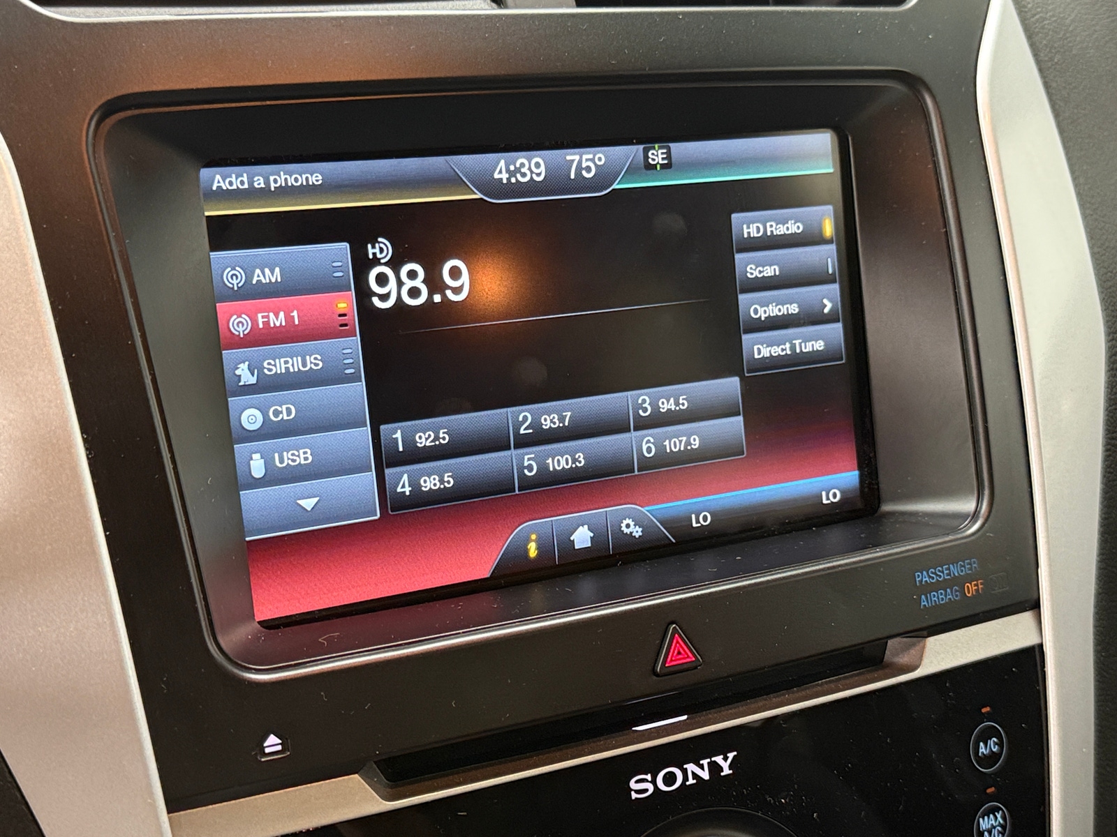 Thumbnail: 2014 Ford Explorer - 3