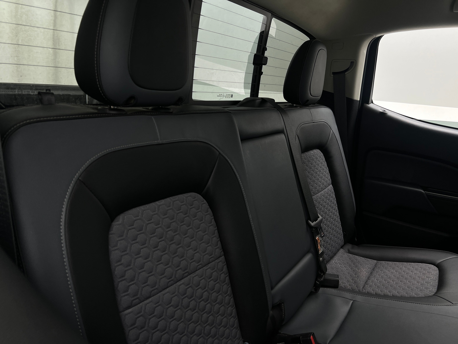 Thumbnail: 2017 Chevrolet Colorado - 6
