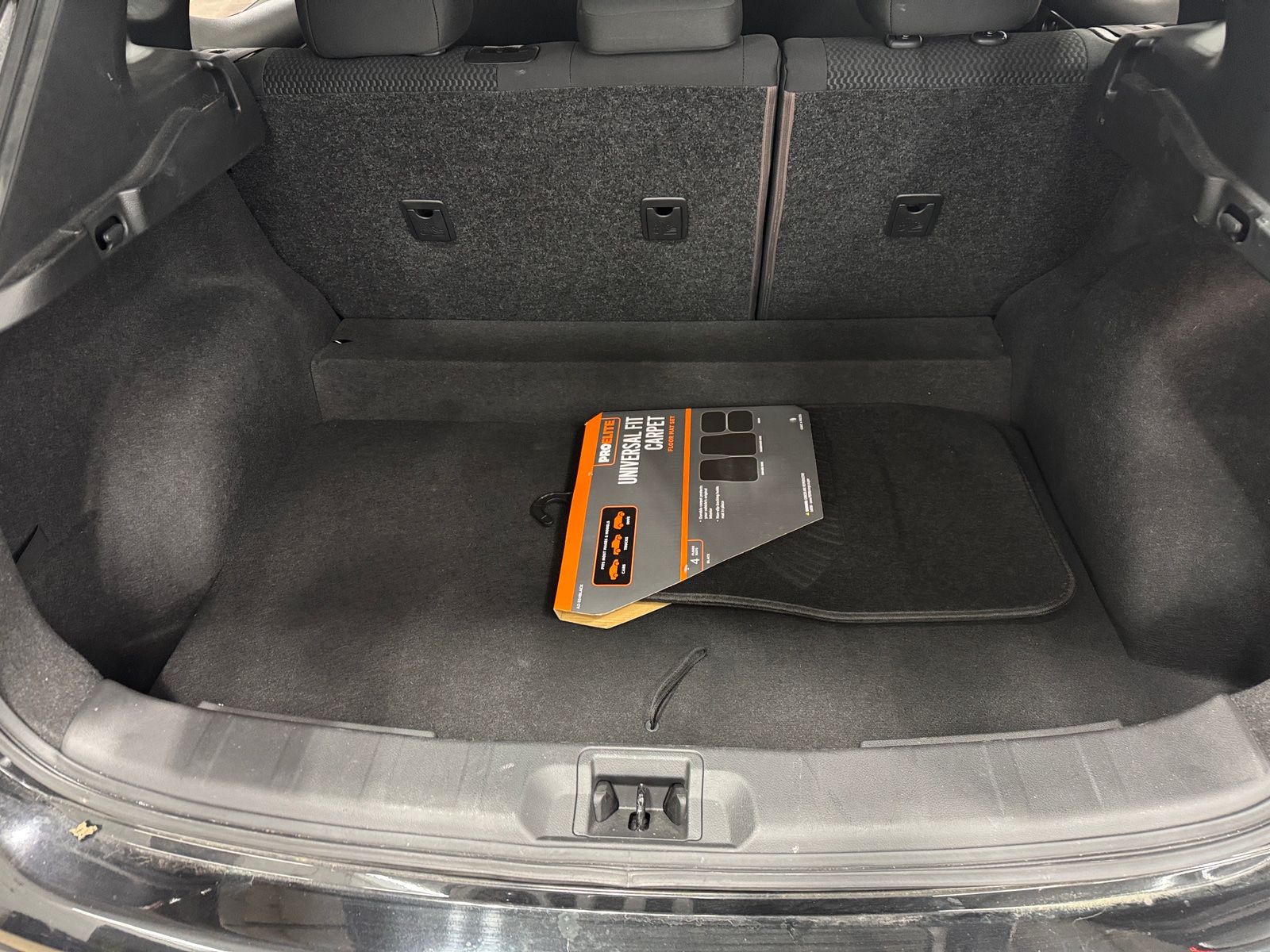Thumbnail: 2018 Nissan Rogue Sport - 7