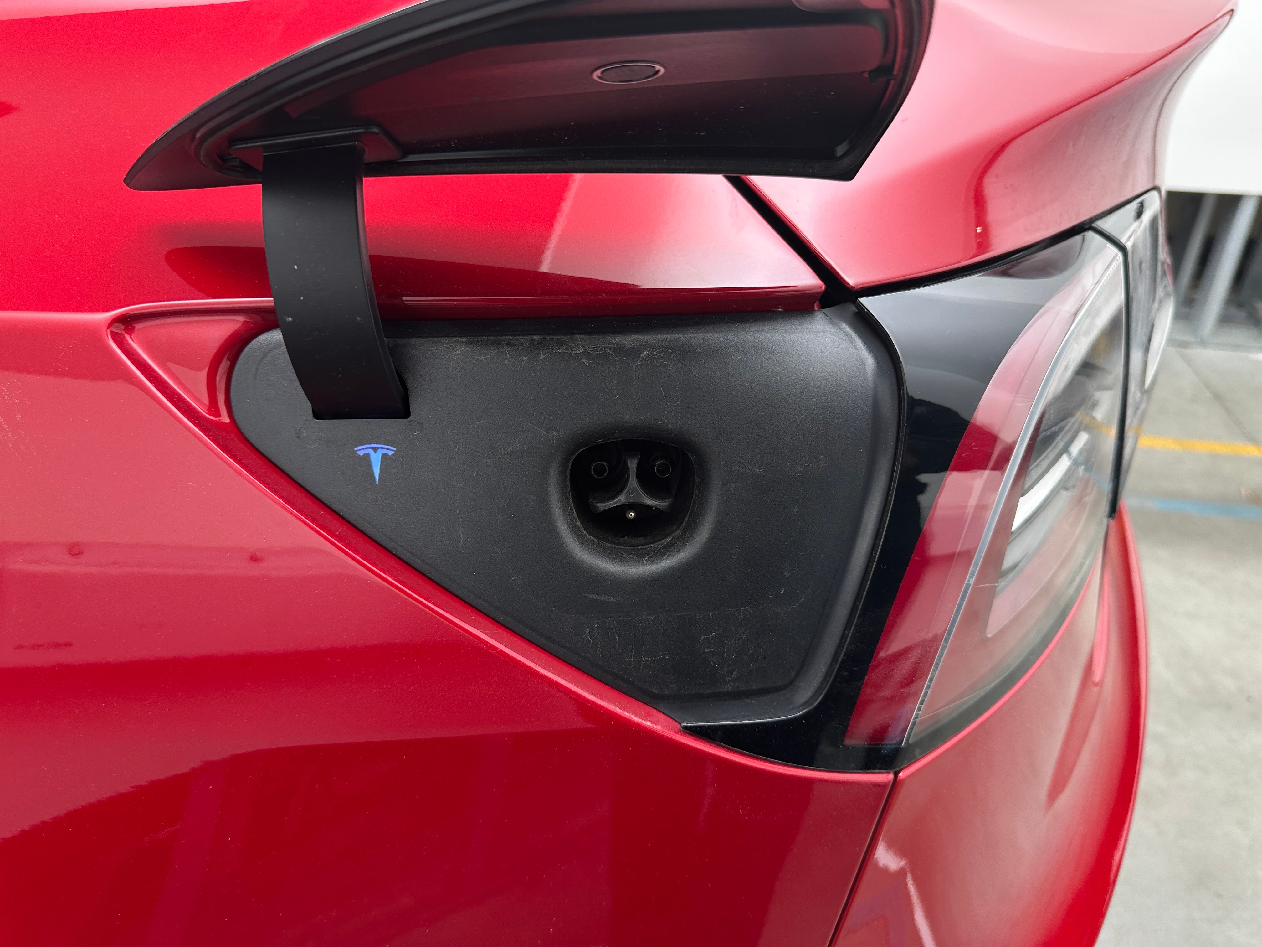 Used 2021 Tesla Model 3 Base with VIN 5YJ3E1EB4MF064063 for sale in Oak Creek, WI