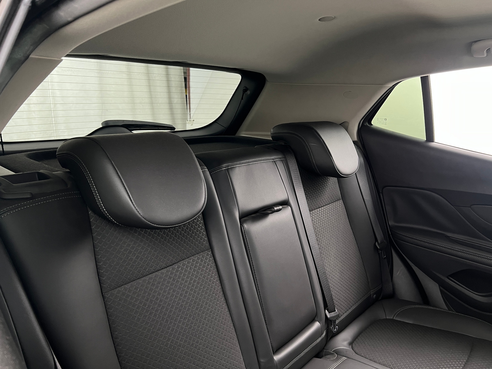 Thumbnail: 2022 Buick Encore - 6