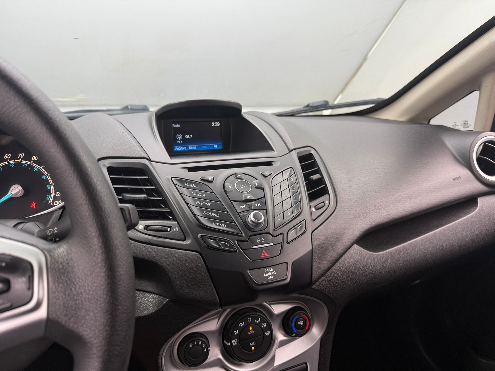 Thumbnail: 2019 Ford Fiesta - 4