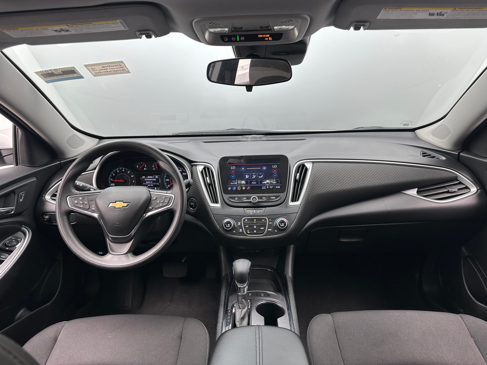 Thumbnail: 2024 Chevrolet Malibu - 3