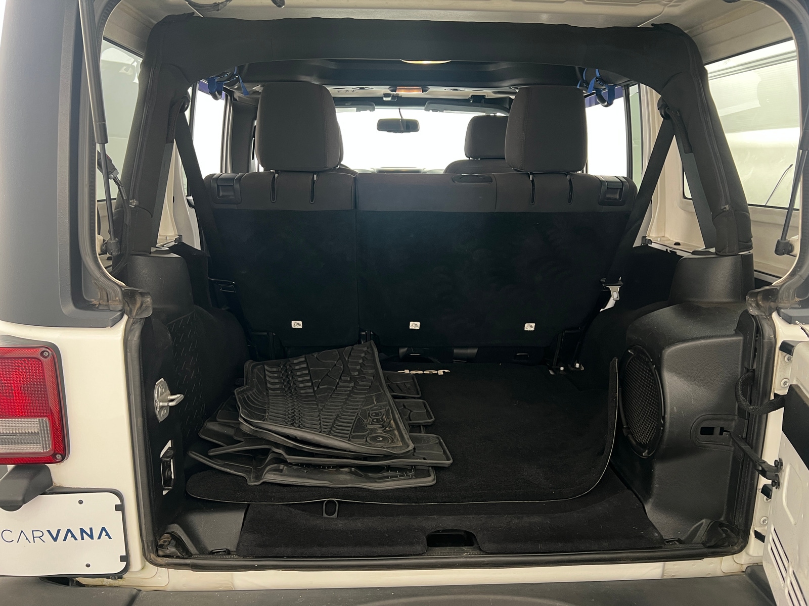 Thumbnail: 2014 Jeep Wrangler - 7
