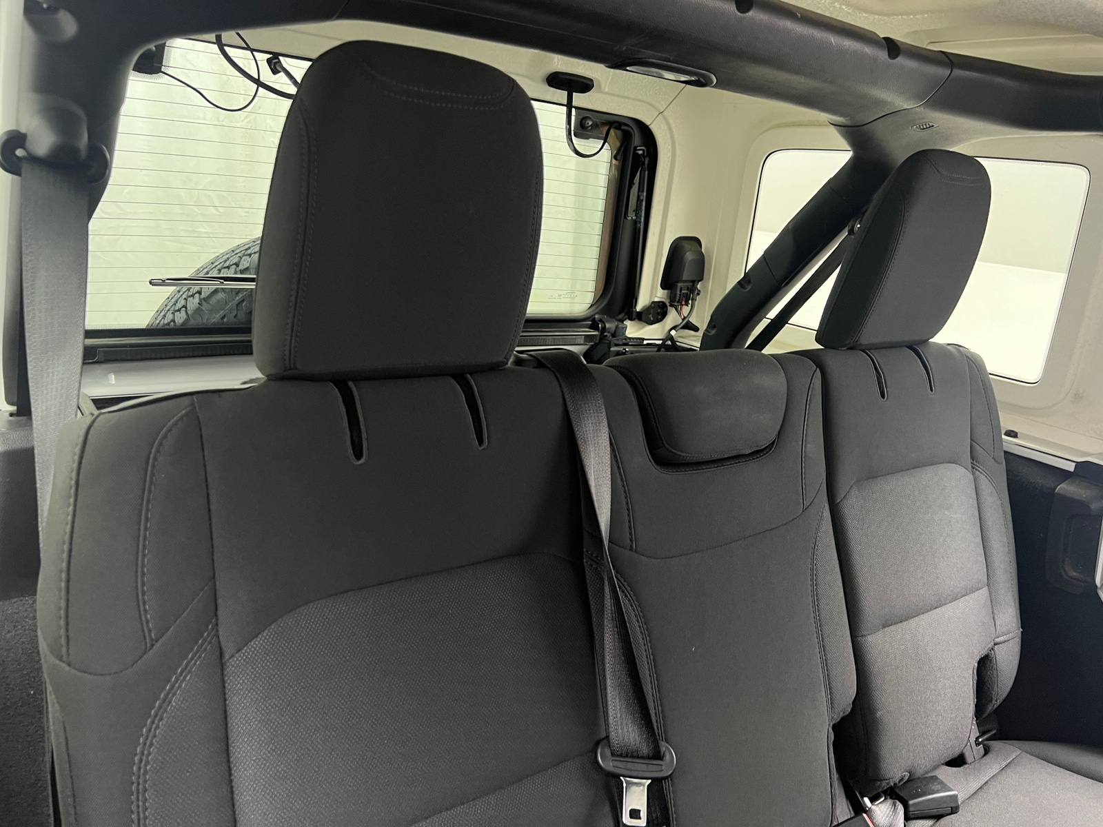 Thumbnail: 2019 Jeep Wrangler - 6