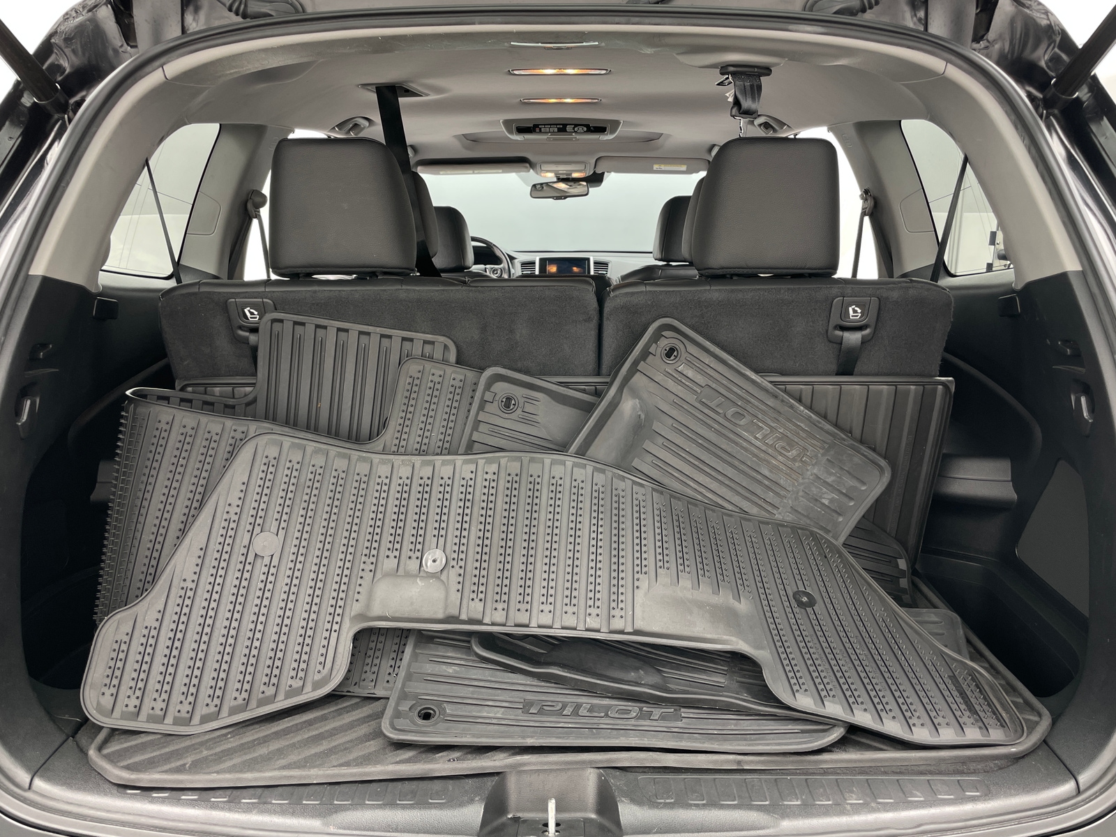 Thumbnail: 2017 Honda Pilot - 7