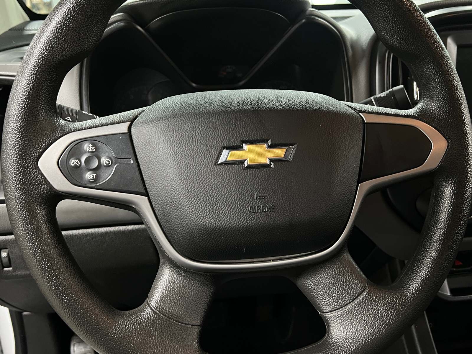 Thumbnail: 2020 Chevrolet Colorado - 5