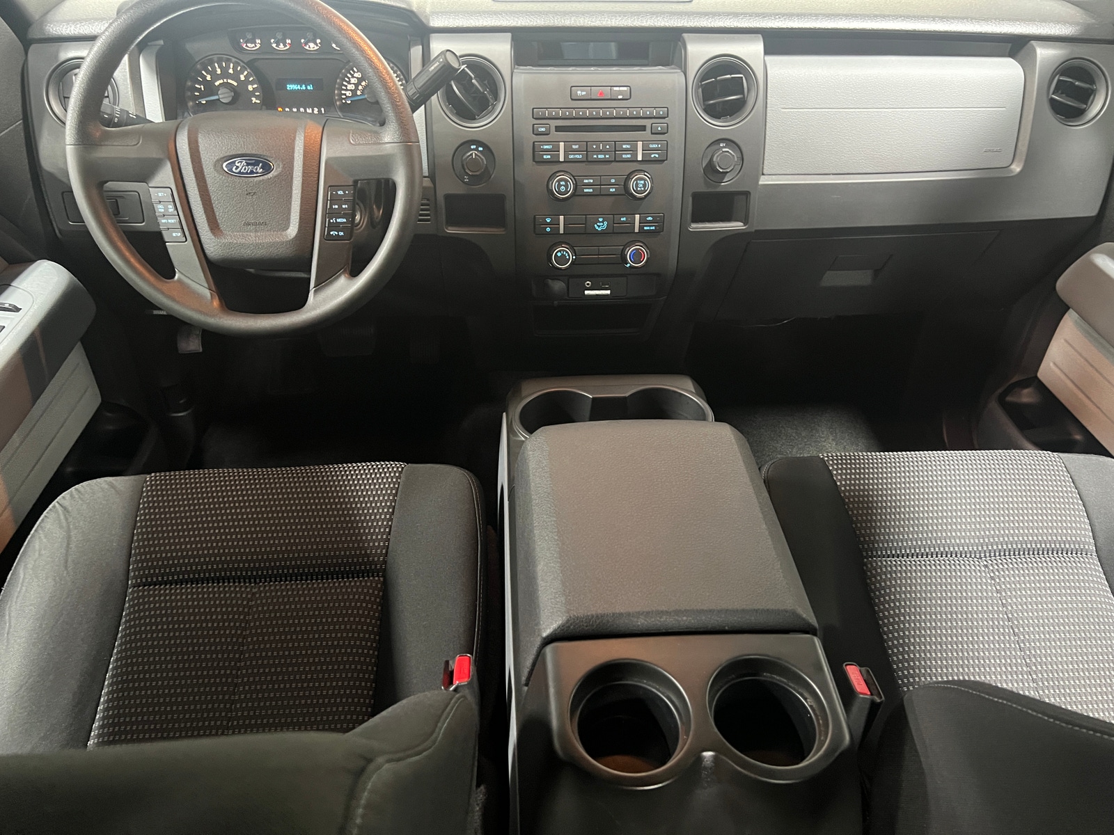 Thumbnail: 2014 Ford Econoline - 3