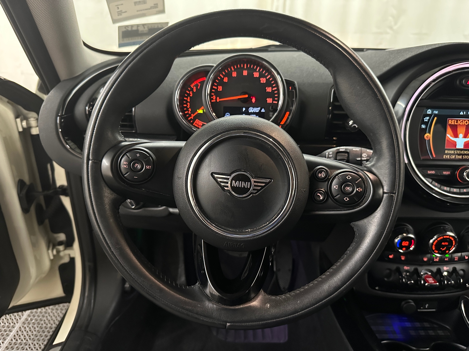 Thumbnail: 2019 MINI Cooper Clubman - 4