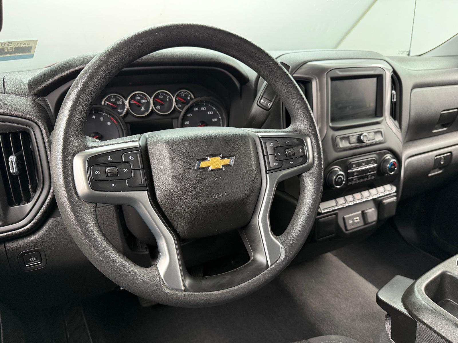 Thumbnail: 2022 Chevrolet Silverado 1500 - 5