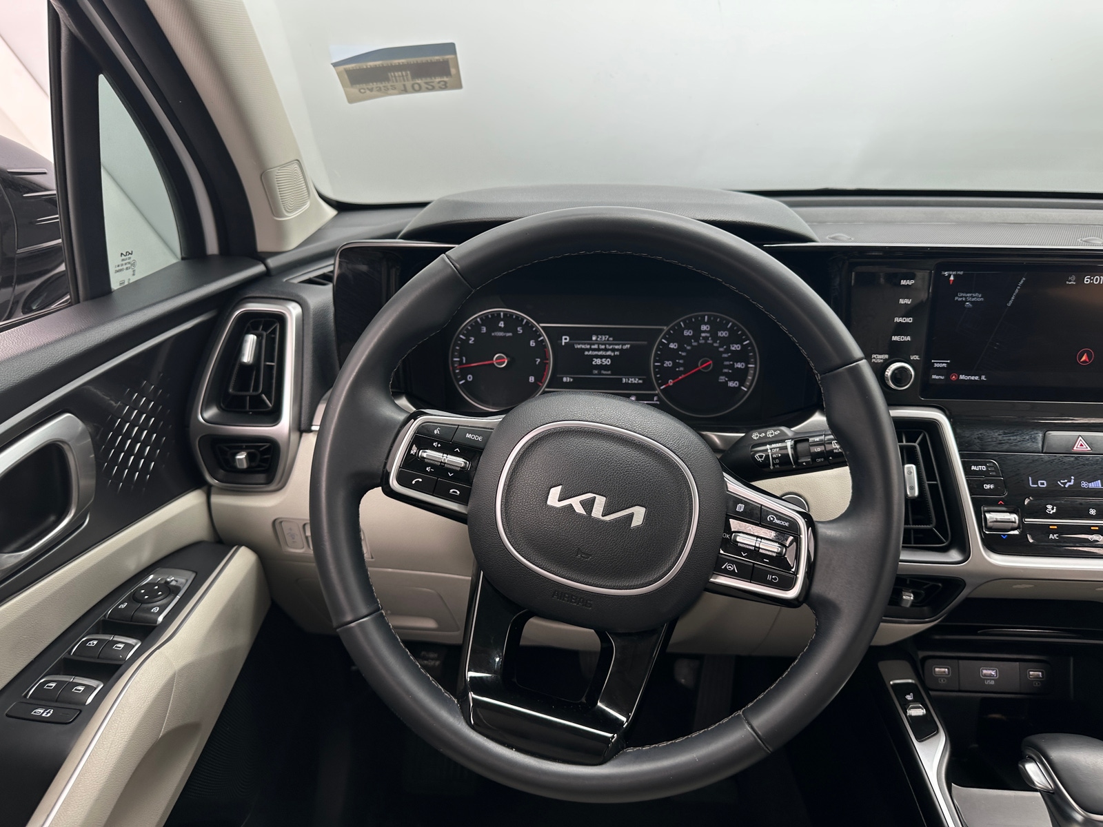 Thumbnail: 2022 Kia Sorento - 4