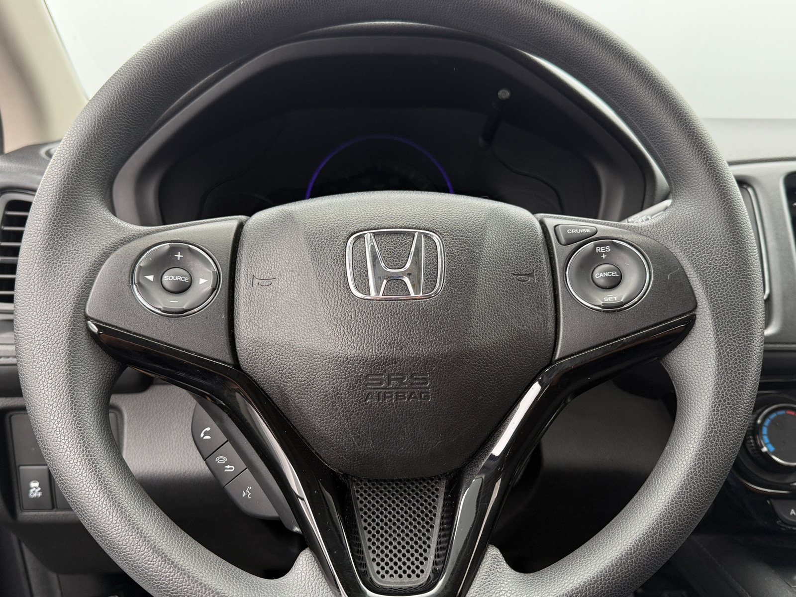 Thumbnail: 2016 Honda HR-V - 5