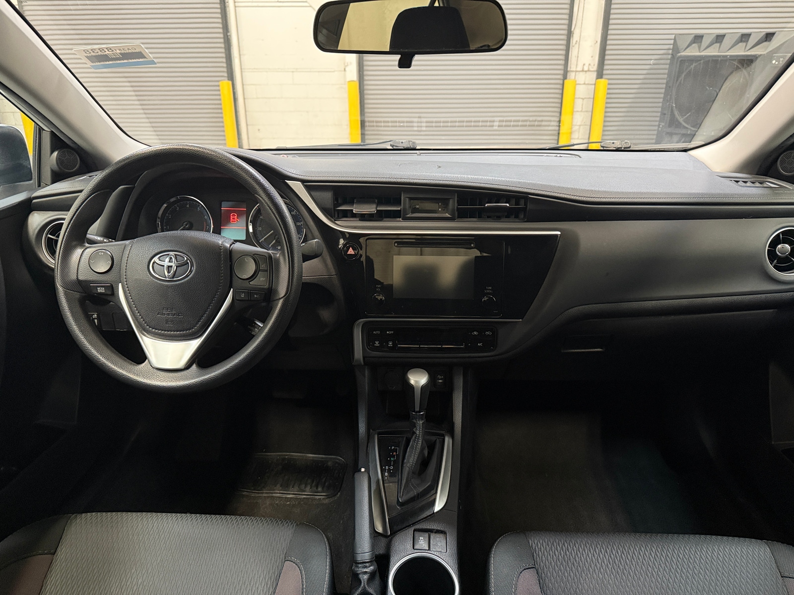Thumbnail: 2018 Toyota Corolla - 3