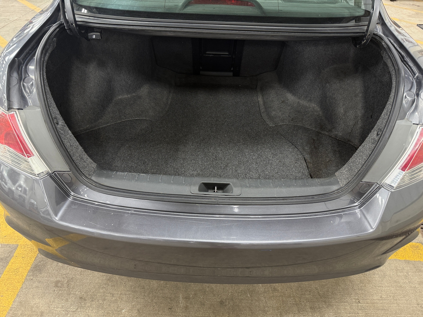 Thumbnail: 2011 Honda Accord - 7