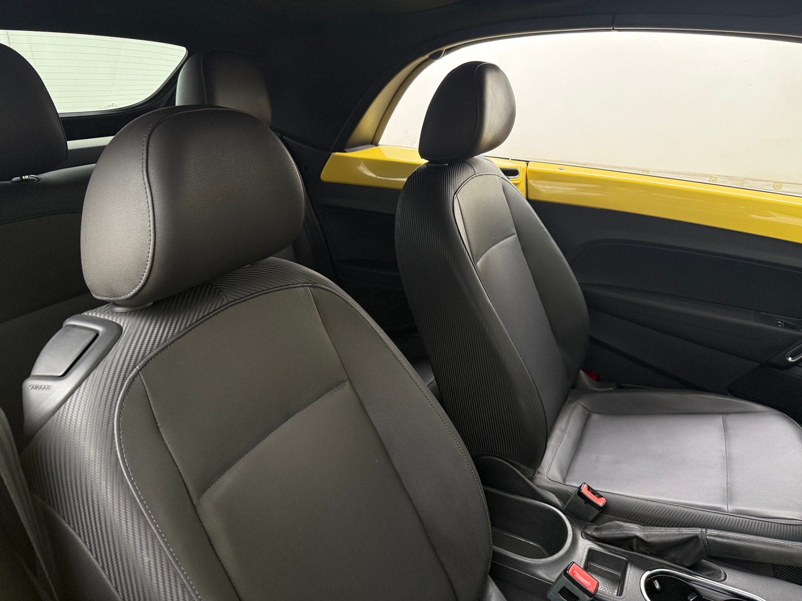 Thumbnail: 2013 Volkswagen Beetle - 2