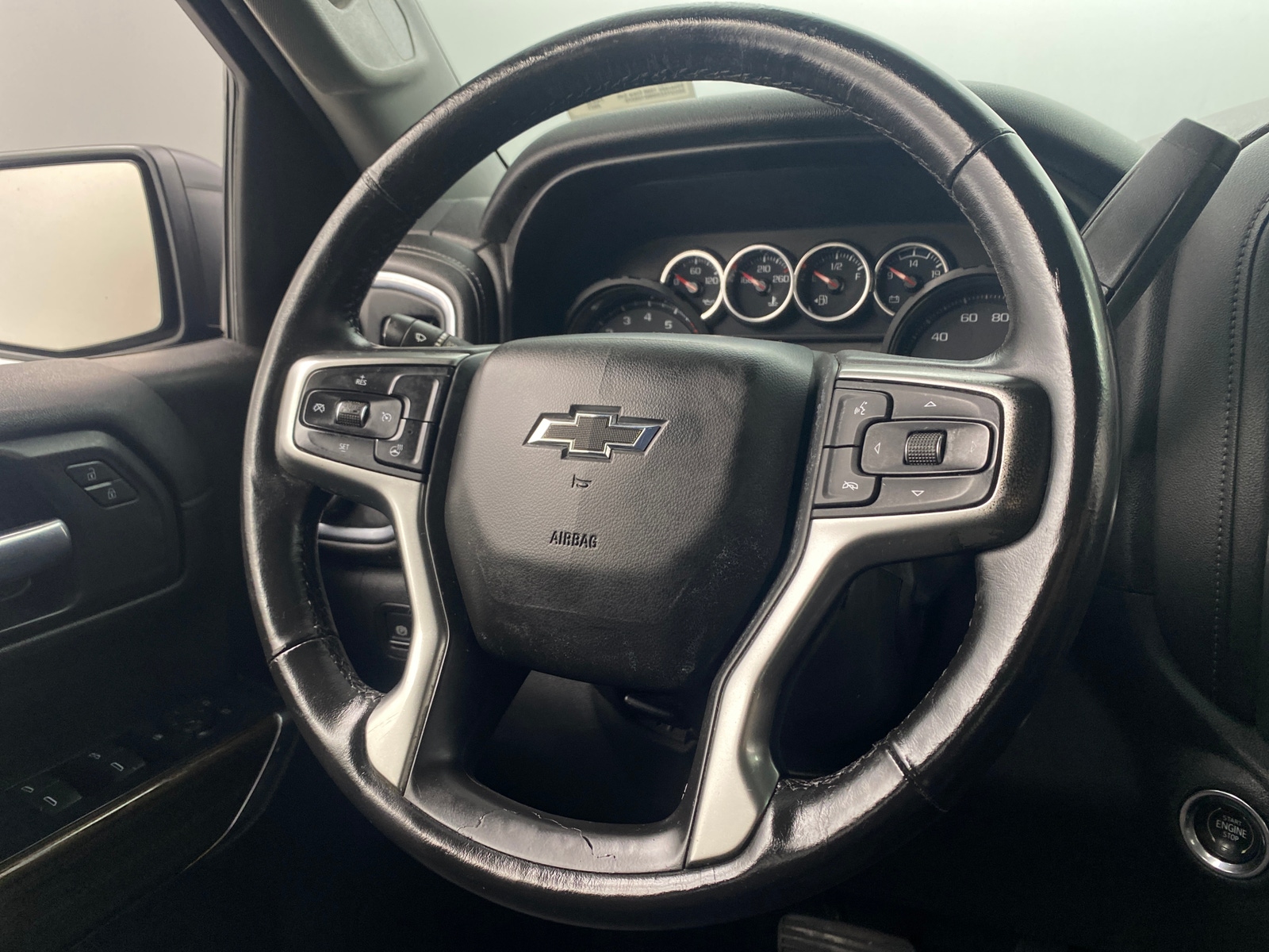 Thumbnail: 2021 Chevrolet Silverado 1500 - 5