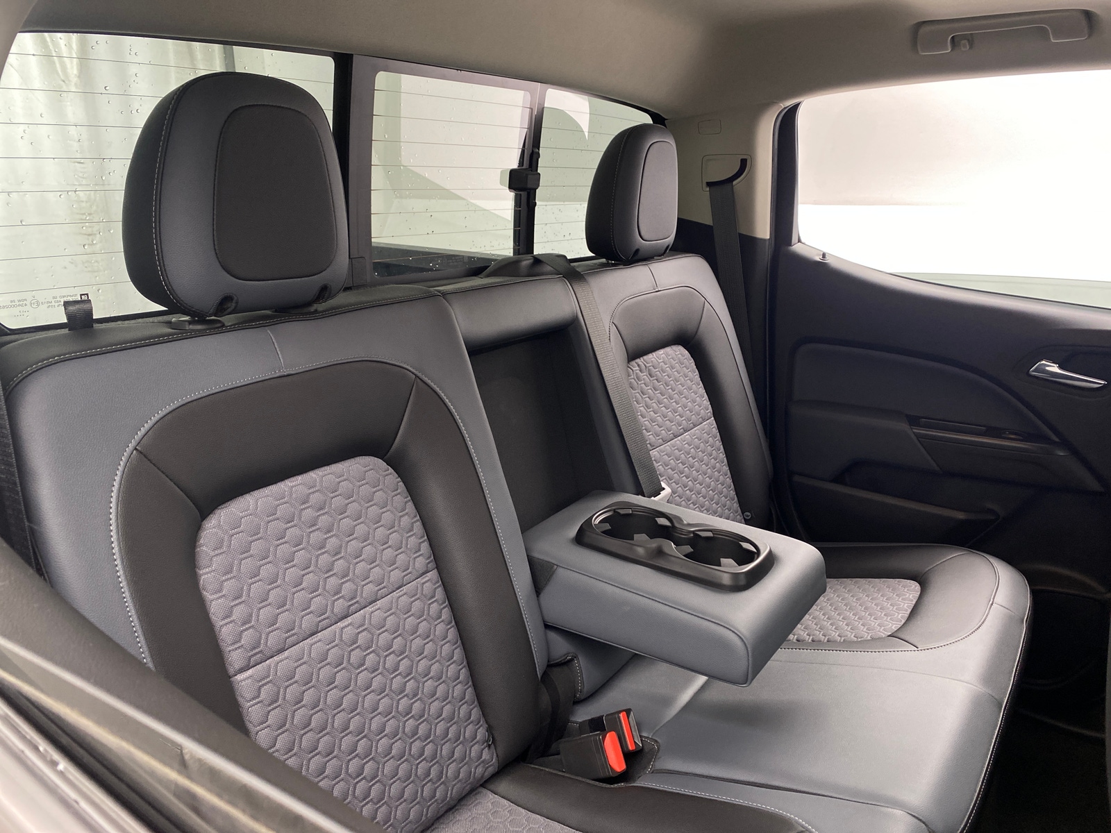 Thumbnail: 2017 Chevrolet Colorado - 6