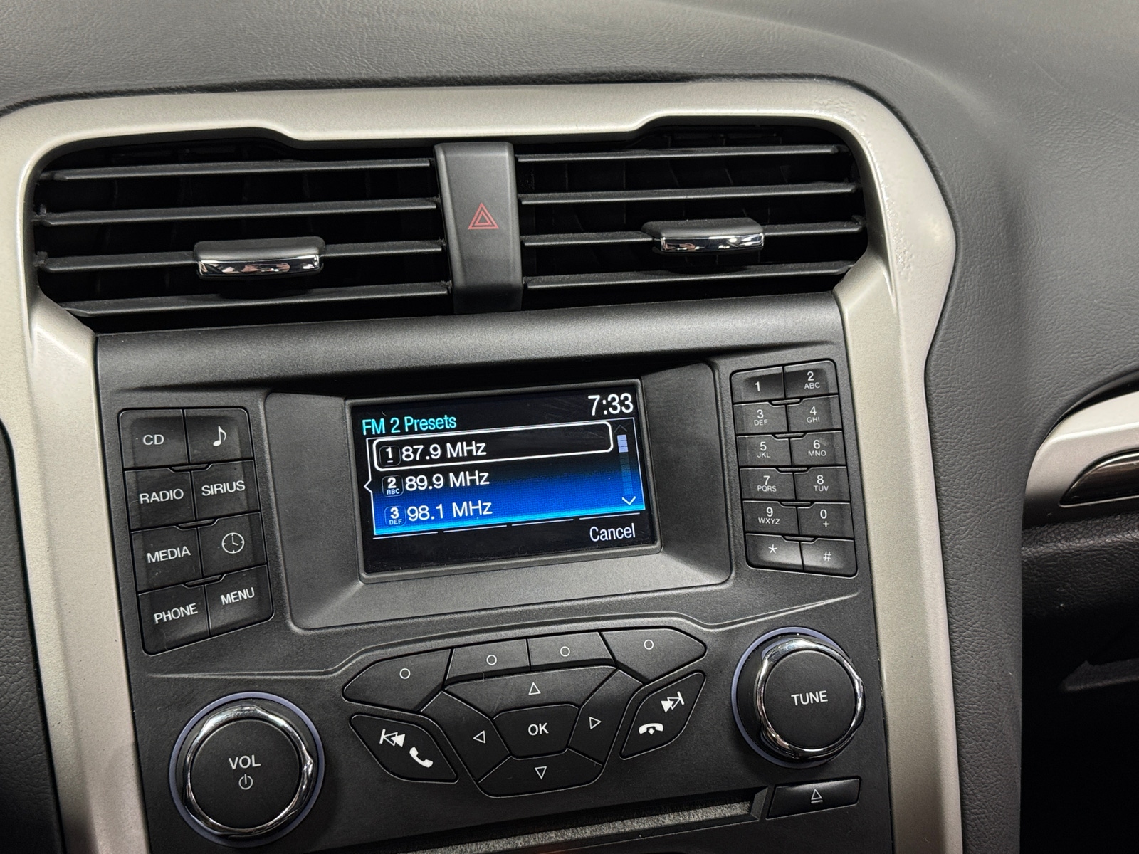 Thumbnail: 2015 Ford Fusion - 4