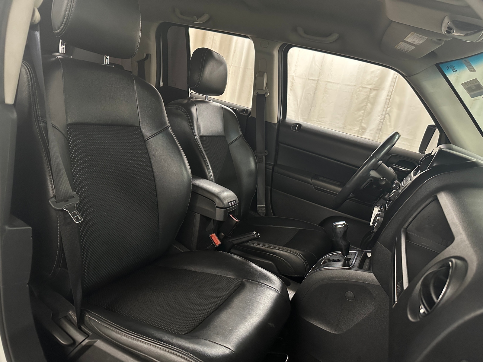 Thumbnail: 2017 Jeep Patriot - 2