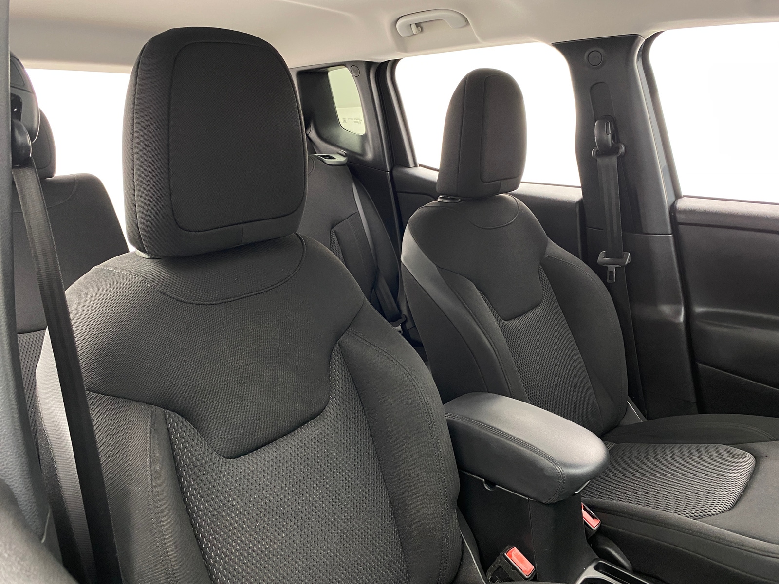 Thumbnail: 2018 Jeep Renegade - 2