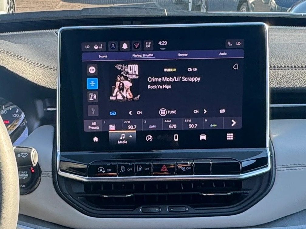 Thumbnail: 2025 Jeep Compass - 3