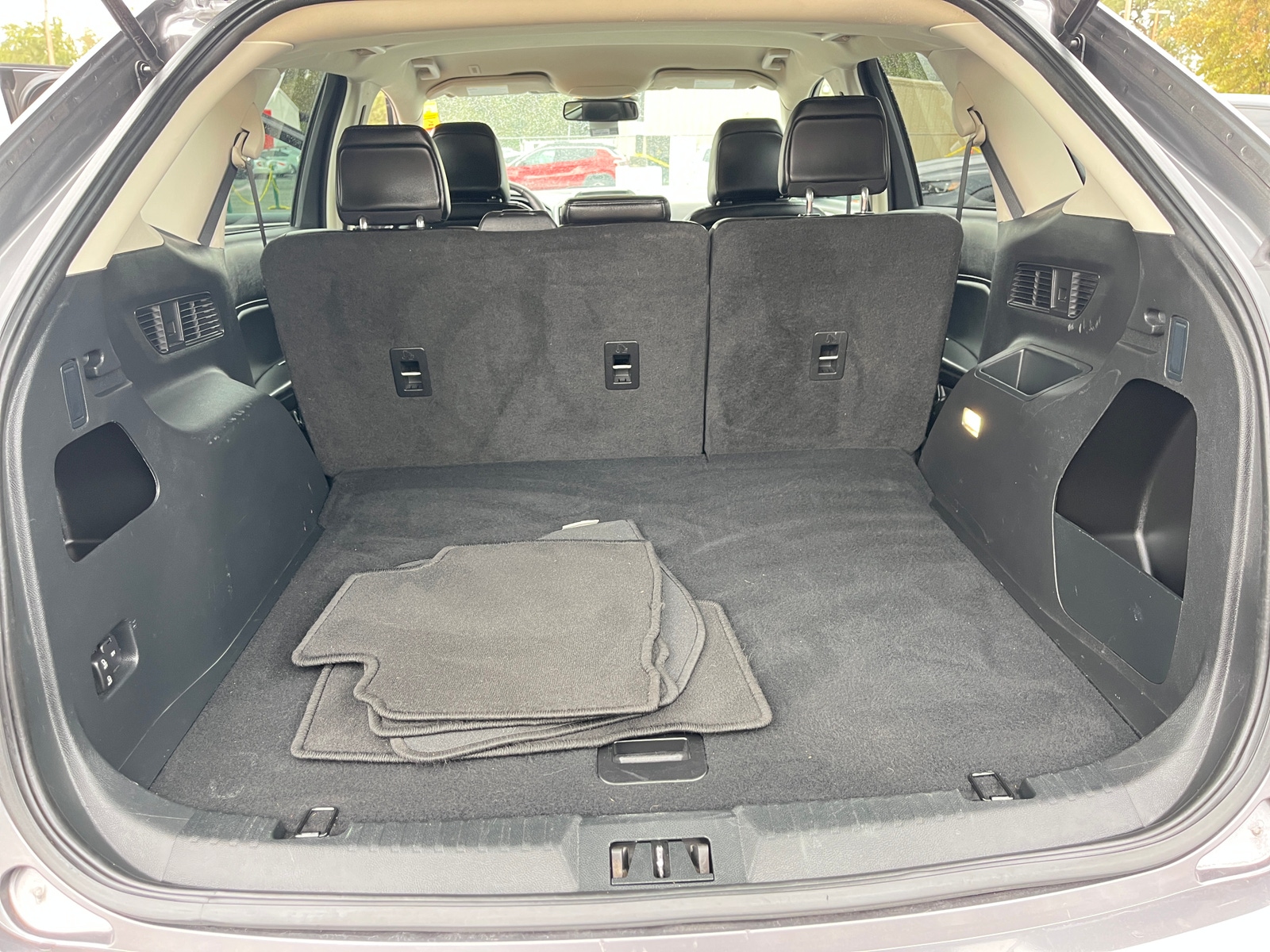 Thumbnail: 2023 Ford Edge - 6