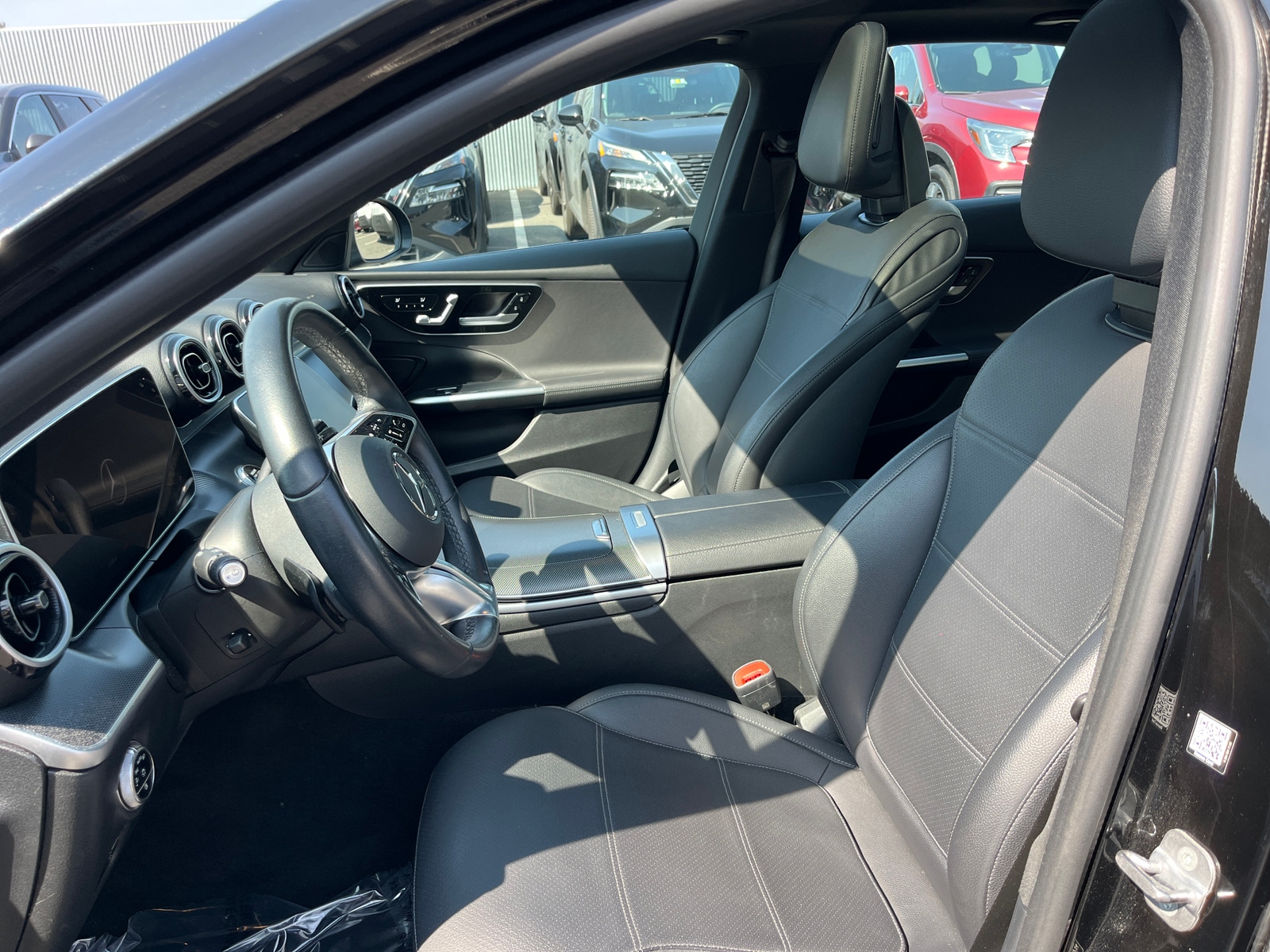 Thumbnail: 2024 Mercedes-Benz C-Class - 2