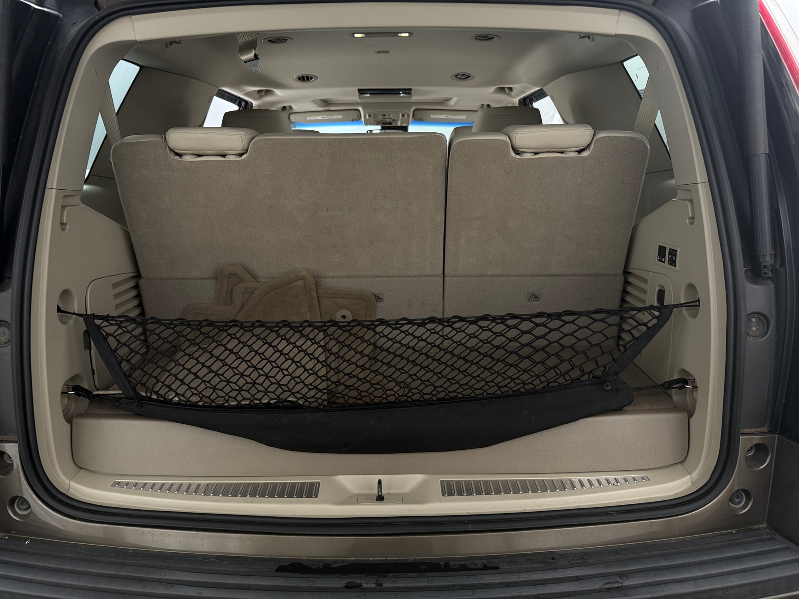 Thumbnail: 2016 Cadillac Escalade - 6