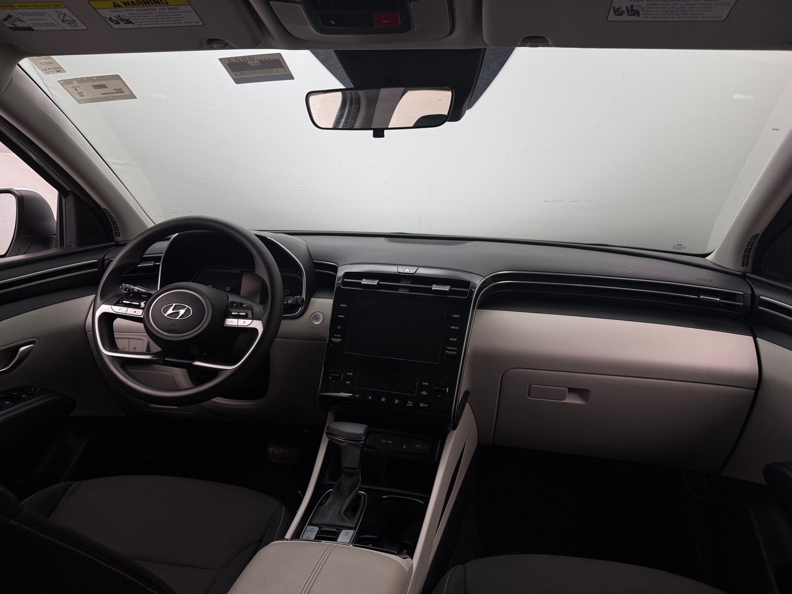 Thumbnail: 2024 Hyundai Tucson - 3