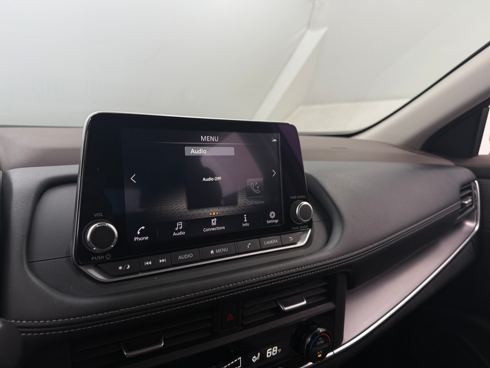 Thumbnail: 2023 Nissan Rogue - 4