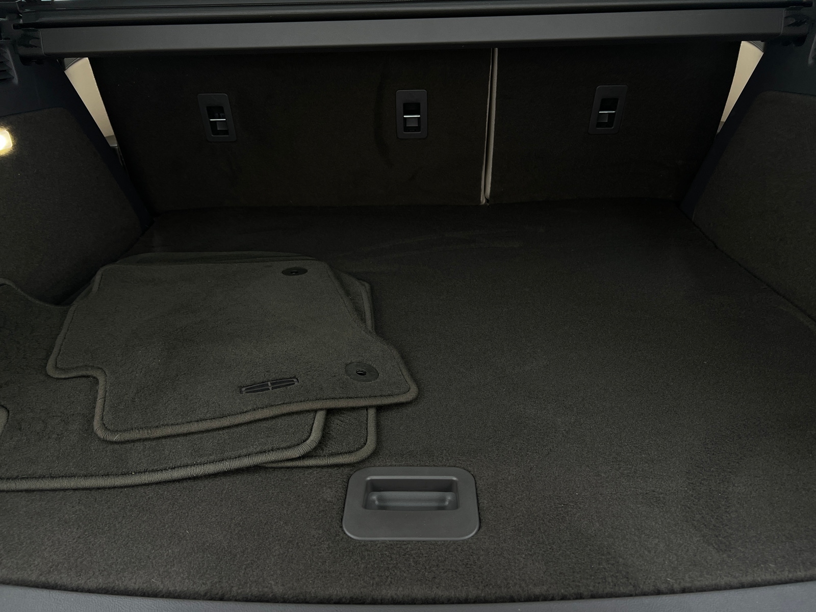 Thumbnail: 2017 Lincoln MKX - 6