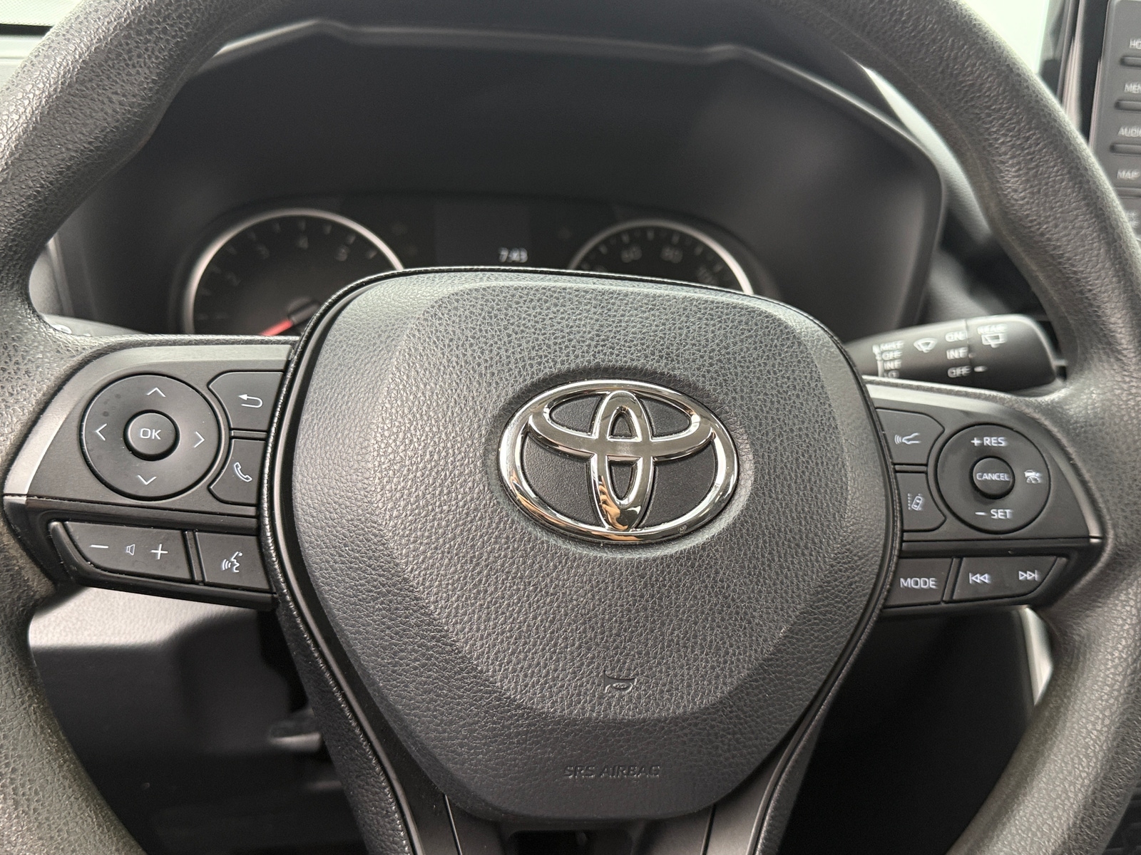 Thumbnail: 2020 Toyota RAV4 - 5